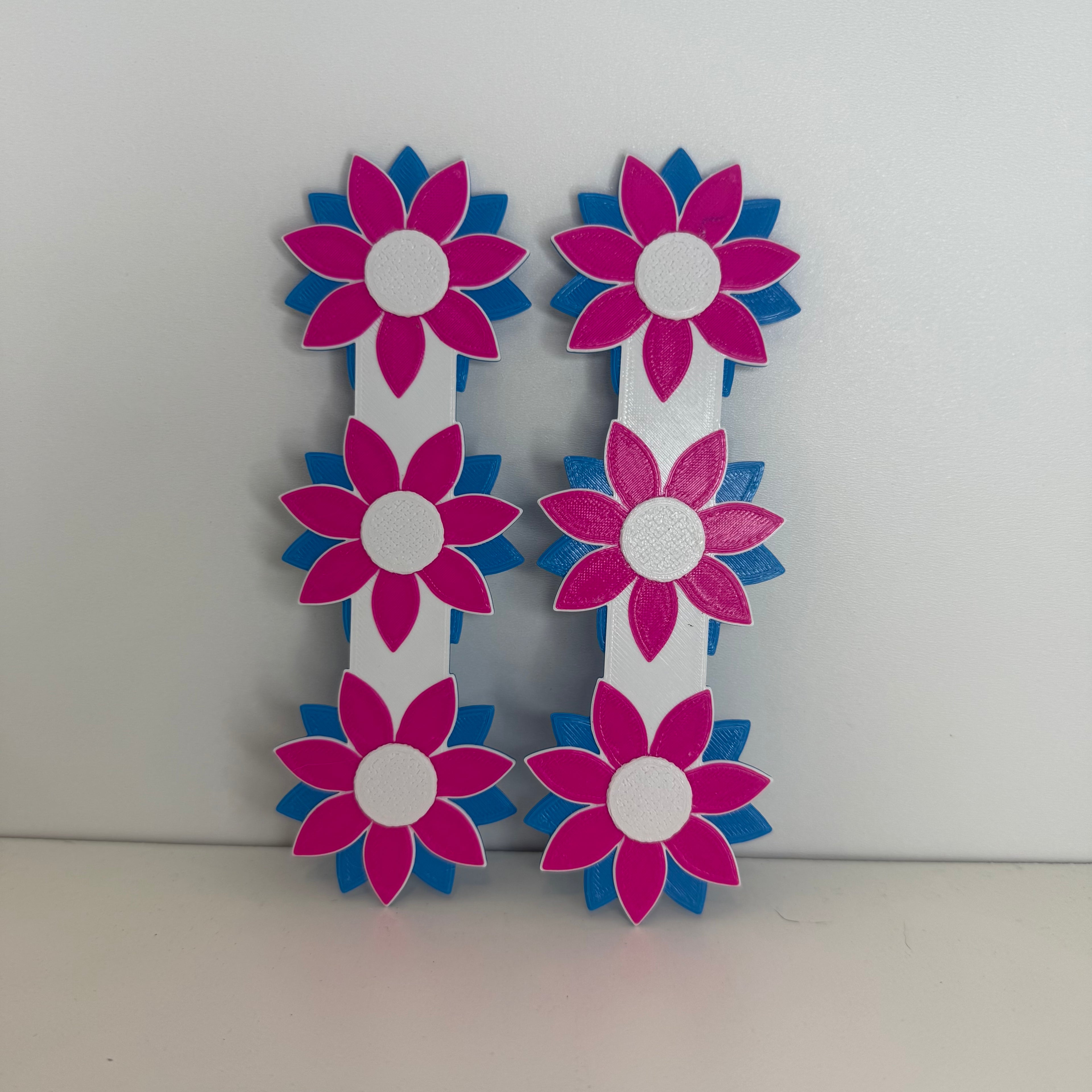 Floral Arrangement Bookmark 💐